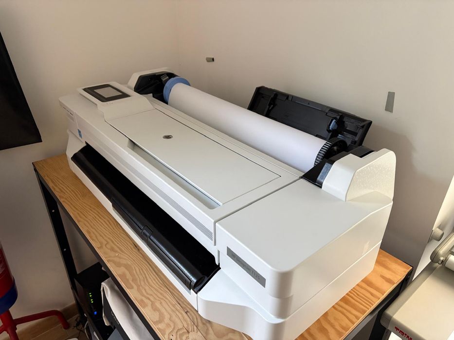 Plotter HP Design Jet T125