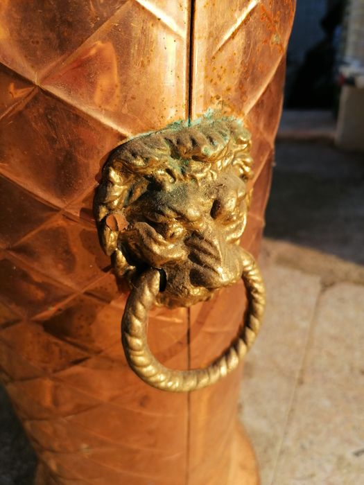 Chapeleira chapeleiro em latão