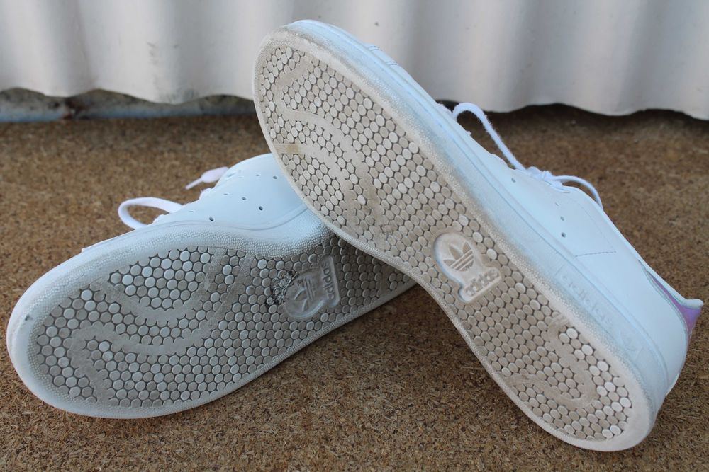 Sapatilhas adidas brancas "stan smith"