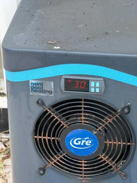 Piscina e Cobertura Telescópica completa