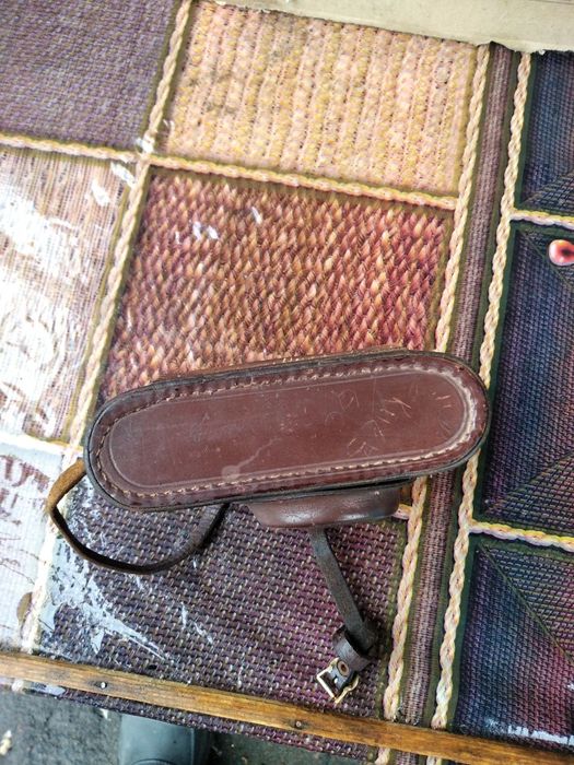 Продам кожаный чехол от фотоаппарата