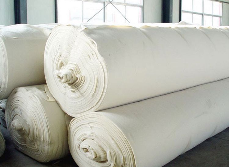 Геотекстиль голкопробивний 300г/м для укриття винограду в наявності