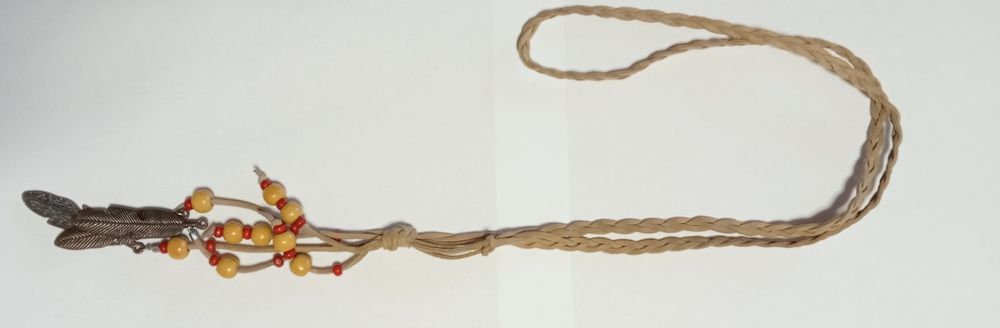 Conjunto de 6 colares senhora pouco uso