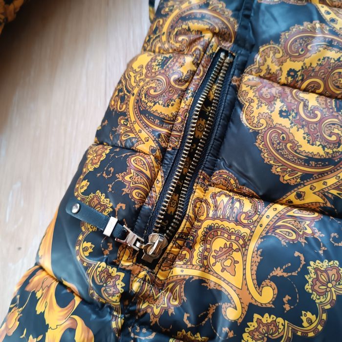 Тепла куртка, розмір С/ХС