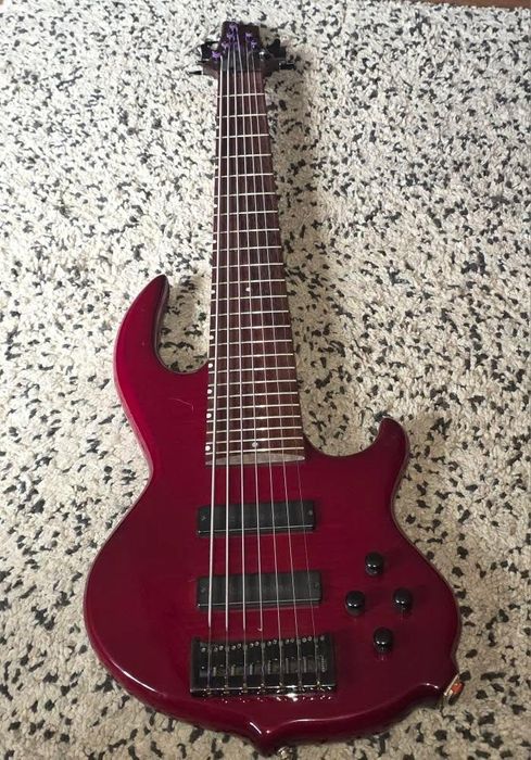 Gitara basowa 7 strunowa
 Conklin GT7 Groove Tools