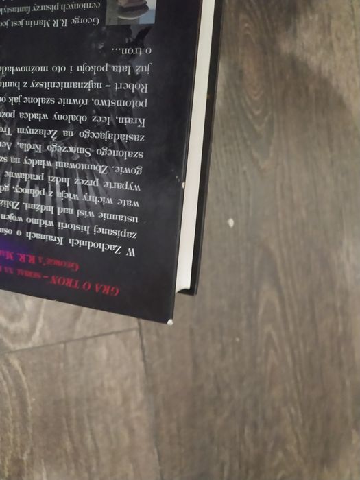 Pieśń lodu i ognia tom pierwszy Gra o tron w twardej okładce