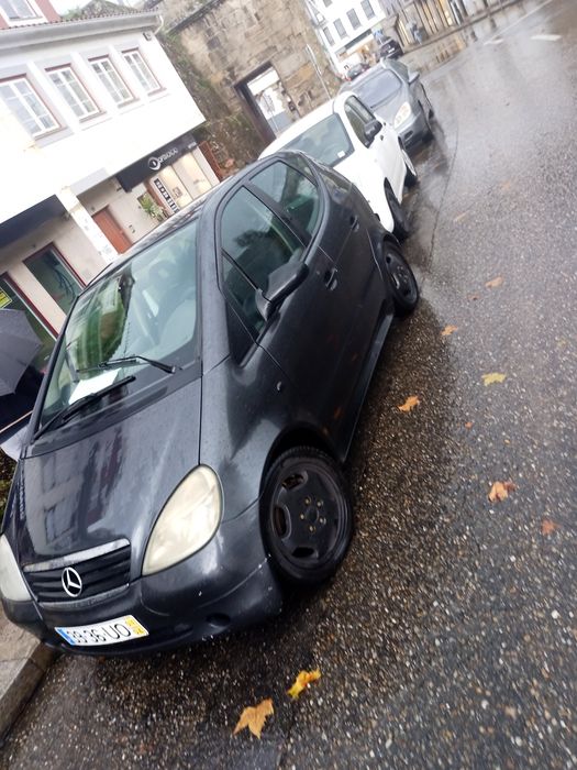 Vendido no estado que se encontra sem nada a fazer