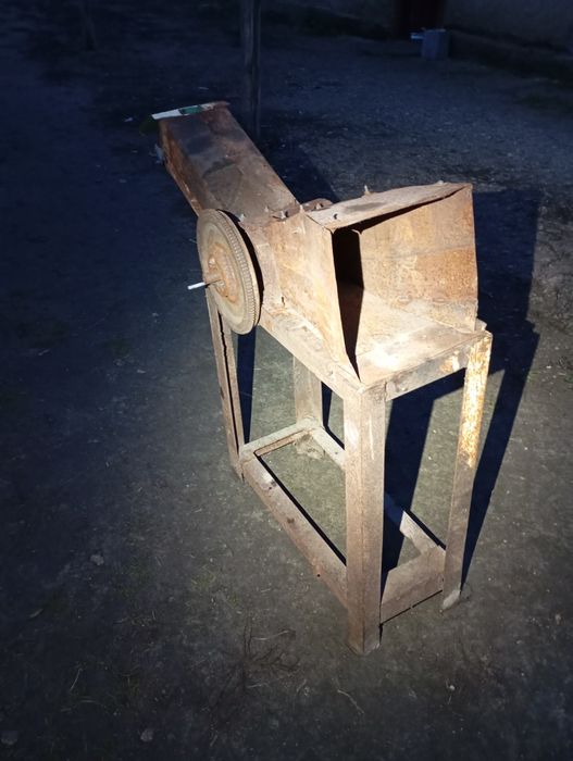 Продам дробілку для гіляк