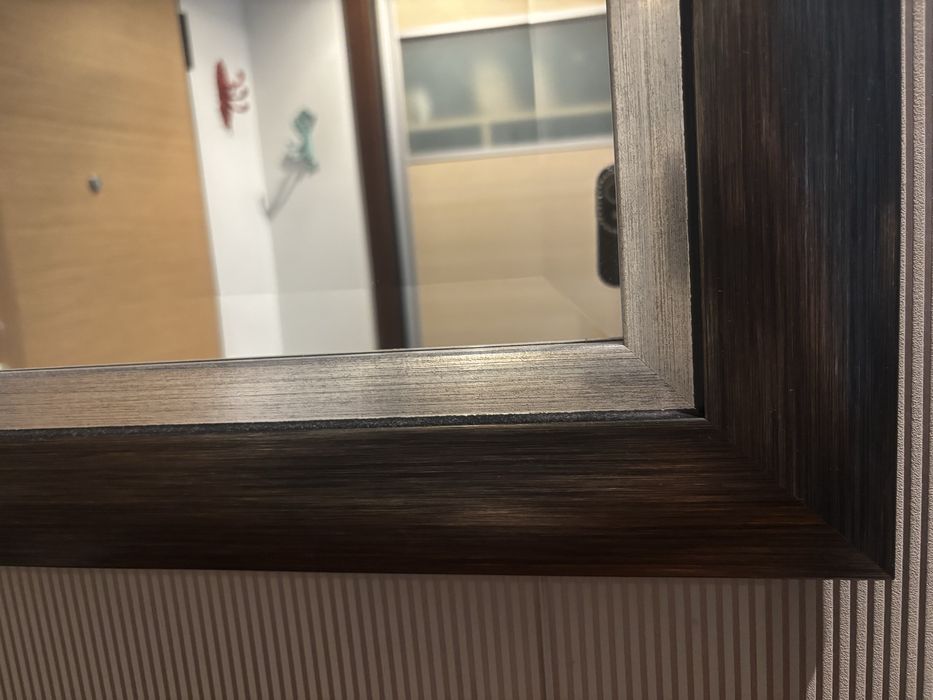 Espelho decorativo novo com moldura