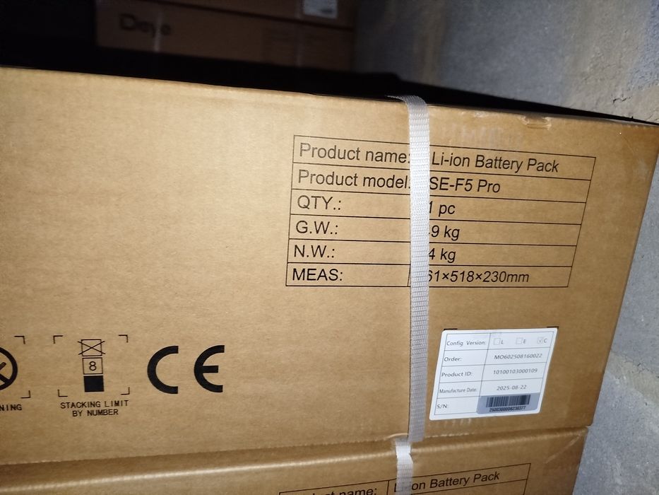 Комплект  інвертор deye 6k , акумулятор deye 5 квт