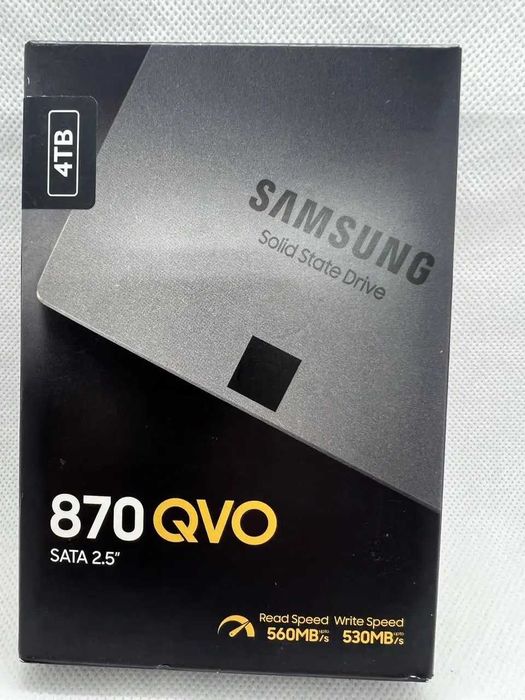 SSD накопичувач Samsung 870 QVO 4 TB (MZ-77Q4T0BW) НОВИЙ!!