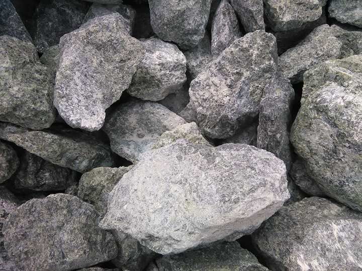 Kamień gabionowy zielony serpentynitowy