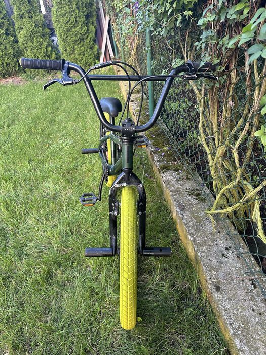 Rower BMX Btwin 20" – Jaskrawe Opony, Pegi, Rotor