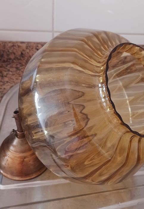 Candeeiro vintage cor âmbar