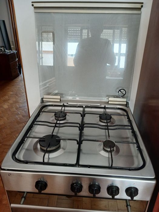 Vendo esse fogão da marca meireles