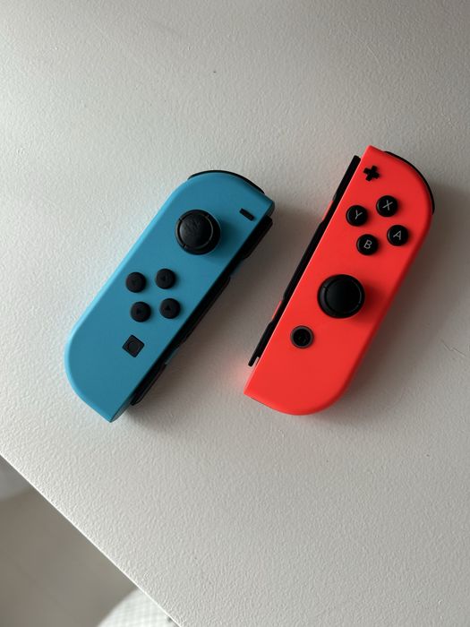 Nintendo Switch 64 GB OLED + gratis