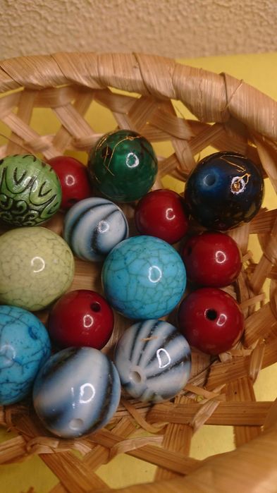 Бусины разных размеров