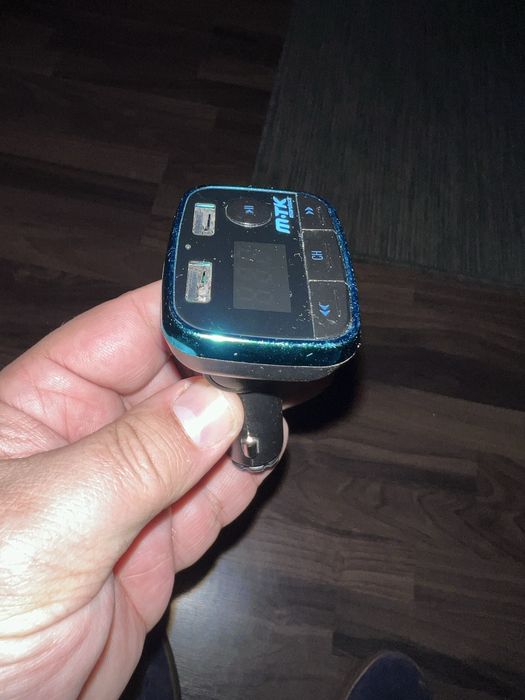 Transmissor FM com USB e SD Card