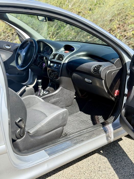 Peugeot 206 1.6HDi 110cv
