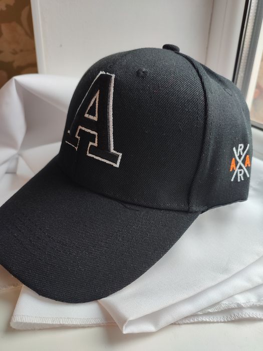 Продам нову кепку