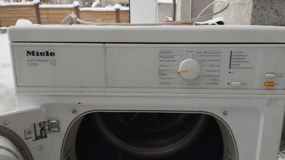 сушильна машина Miele T8302