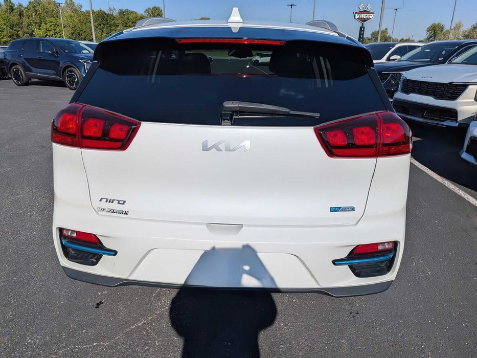 Kia Niro EV      2021