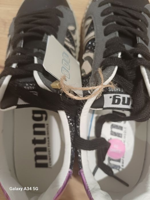 Buty sportowe sneakers błyszczące nowe 38 mtng