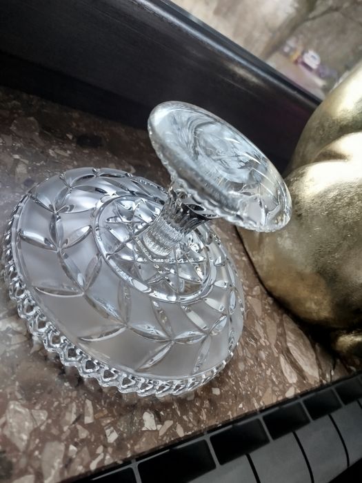 Stare szkło kryształ.