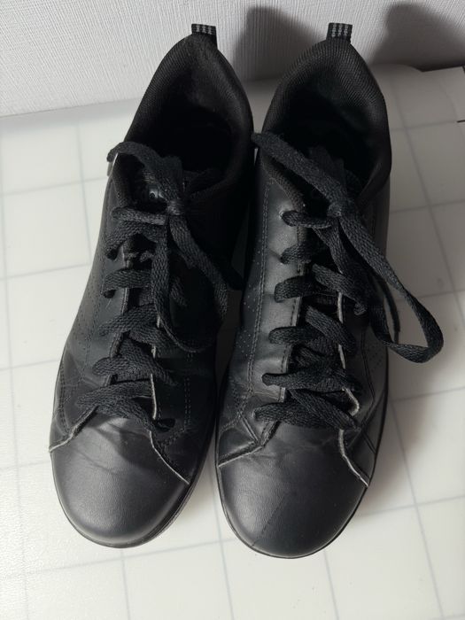 Czarne buty Adidas