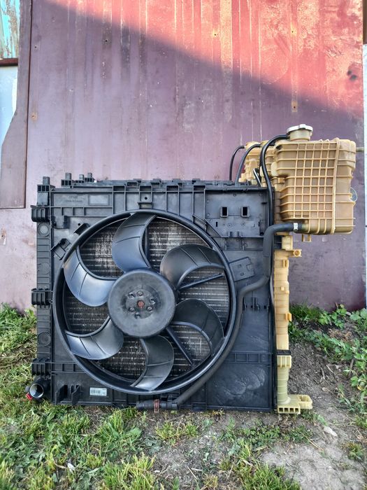 Радіатор Mercedes Vito A638 2.2cdi, 2.3D,TD..