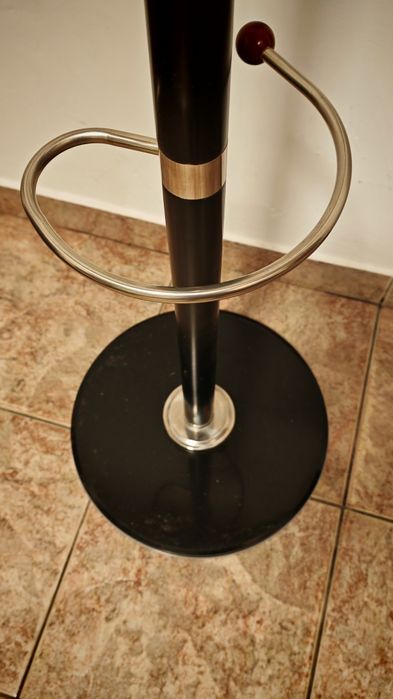 Wieszak, na ciężkiej podstawie