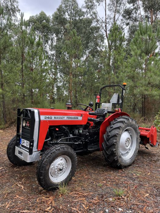 Massey Ferguson MF 240