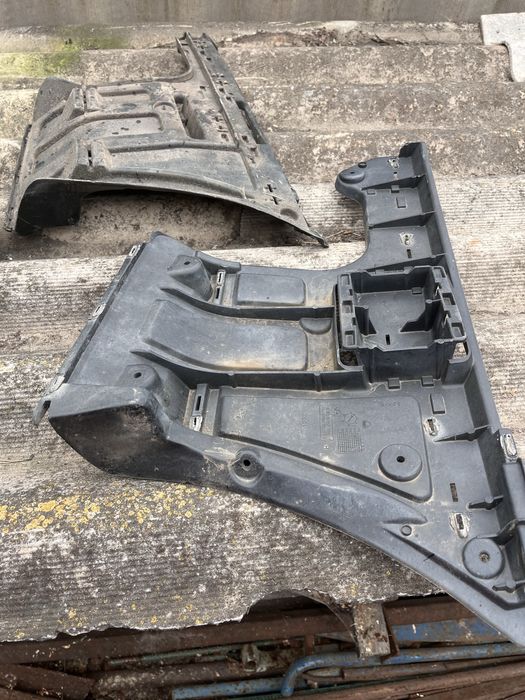 Продам бокове кріплення бампера