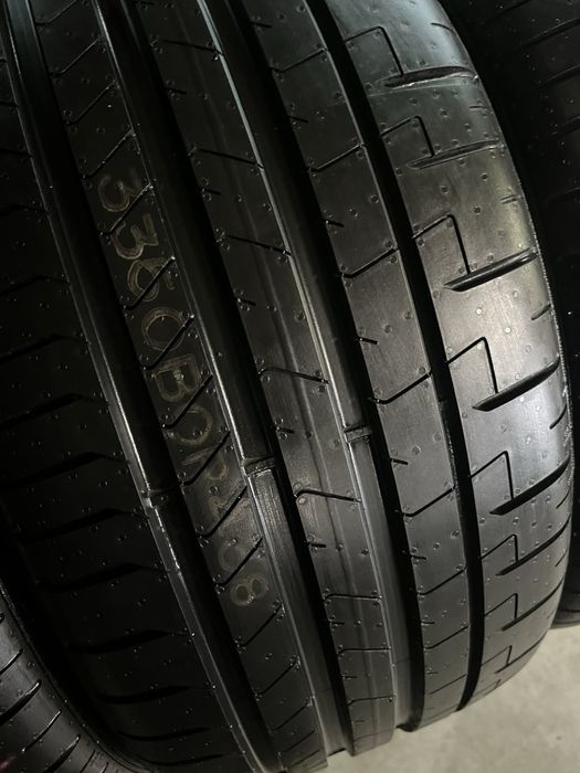 265/35/19+245/35/19 R19 Pirelli PZero PZ4 4шт нові