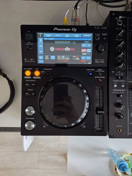 Pioneer xdj 700 + djm 700