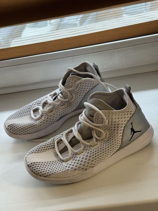 Кросівки Jordan 39 розмір