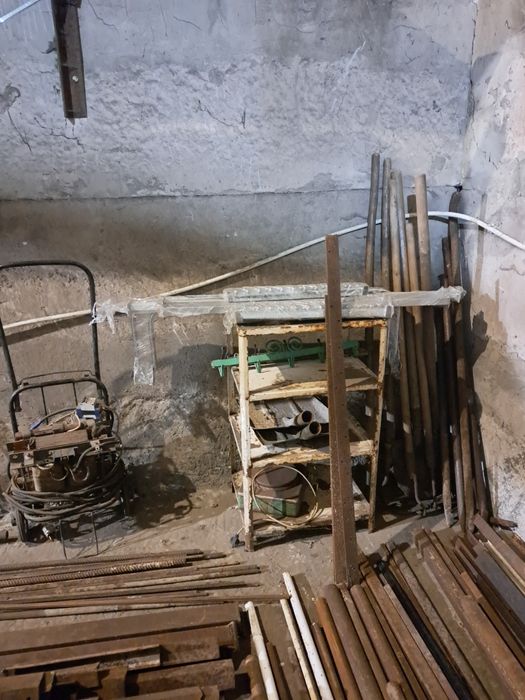 Продам б/у металл