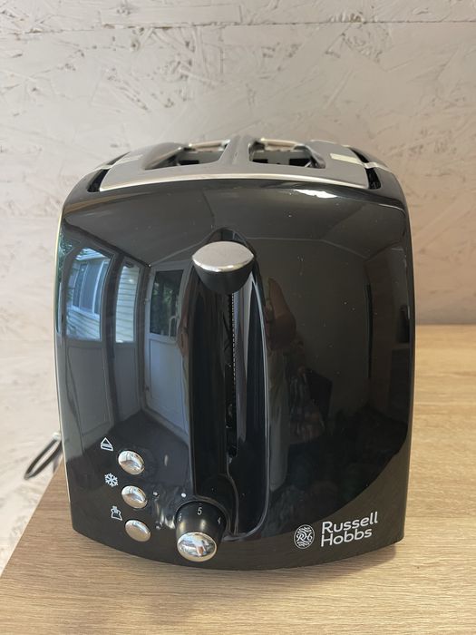 Тостер Russell Hobbs