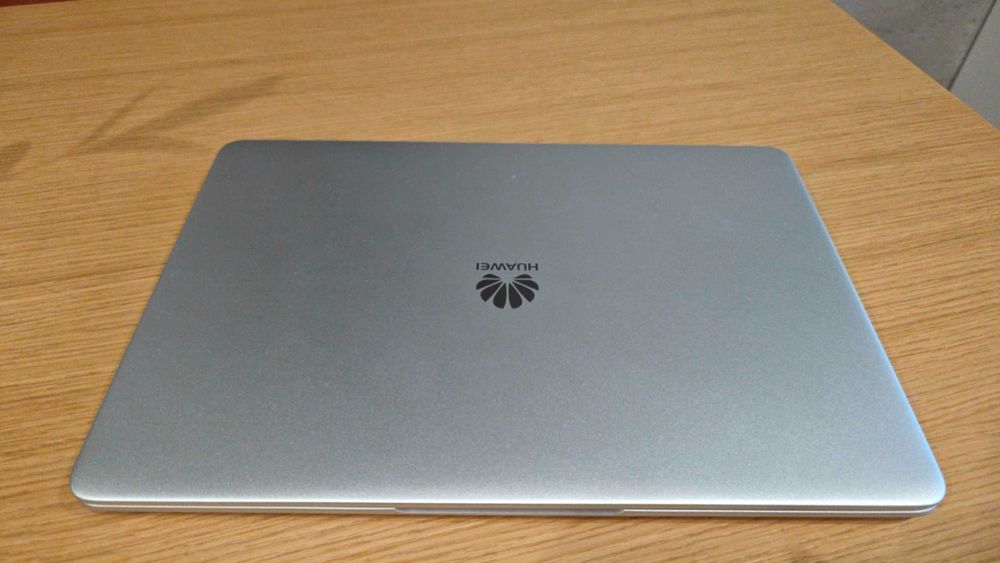 Laptop HUAWEI Matebook D14