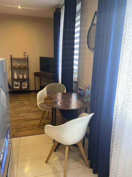 Apartament  " Miód - Malina "  komfortowy nocleg krótki lub długoterminowy. Faktura Vat.