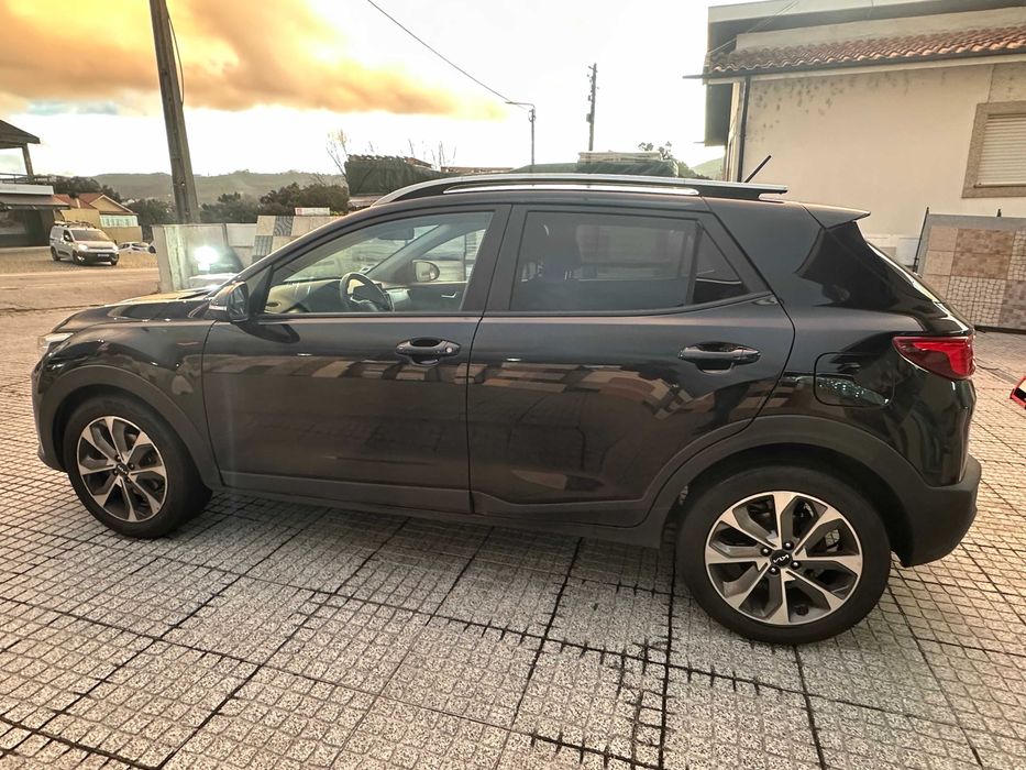 Kia Stonic 1.0 Turbo 2023 – Particular – Garantia Kia
