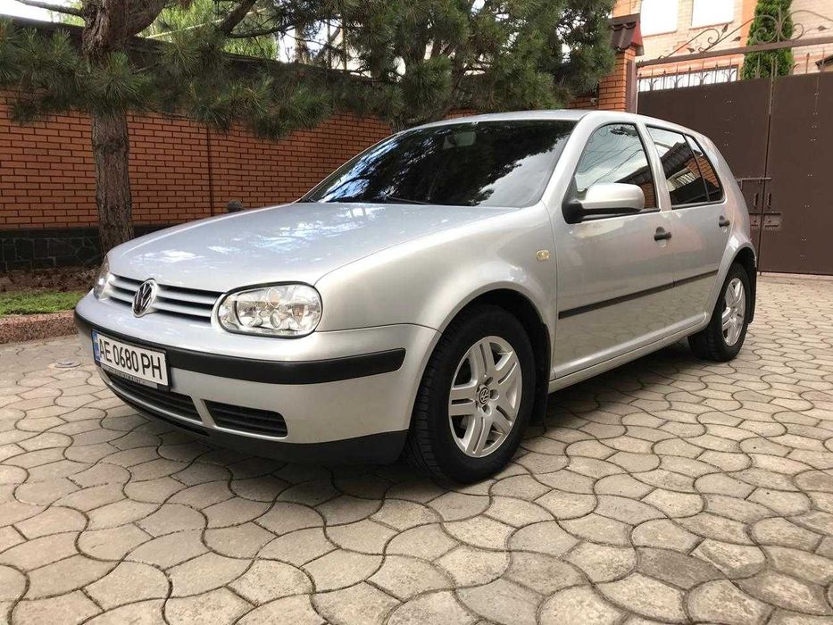 Volkswagen Golf 1999