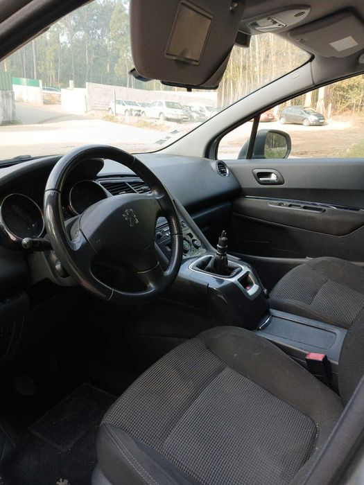 Peugeot 5008 1.6HDi de 2010 - Peças Usadas