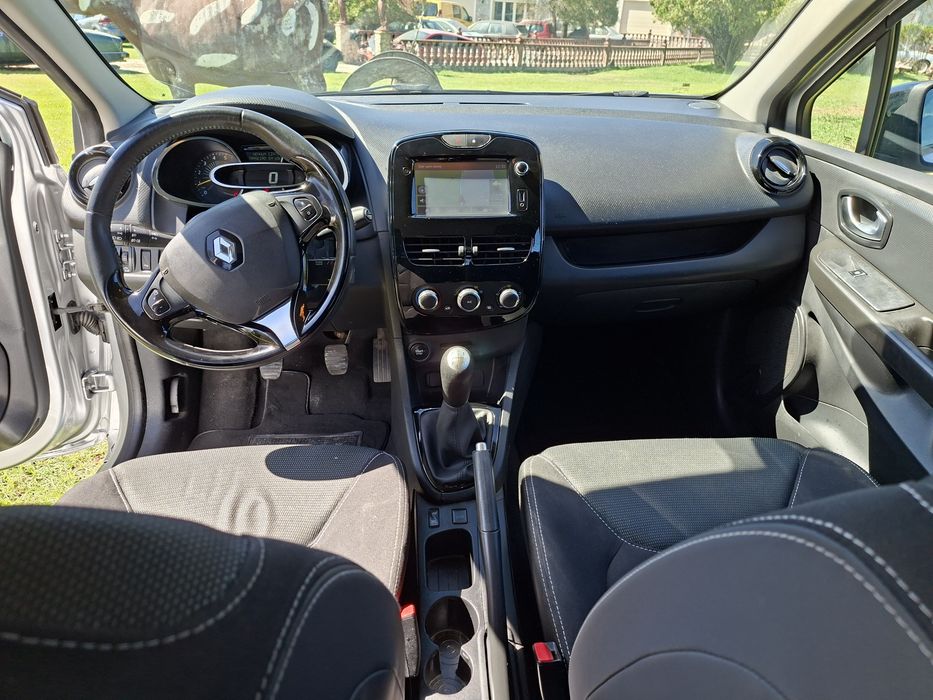 Renault clio como novo