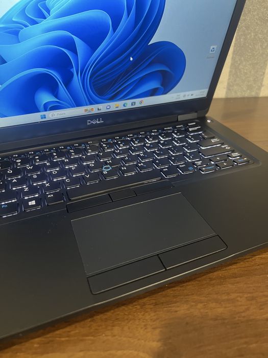 ІГРОВИЙ Dell 5491 i7-8850H/16Gb/512Gb/mx130