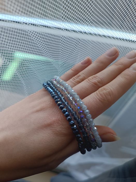 Zestaw bransoletek 4 szt.