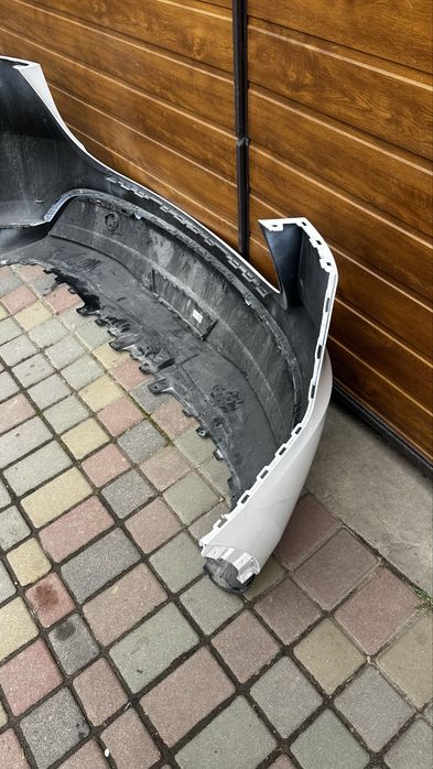 Бампер задній tesla model y ev23517