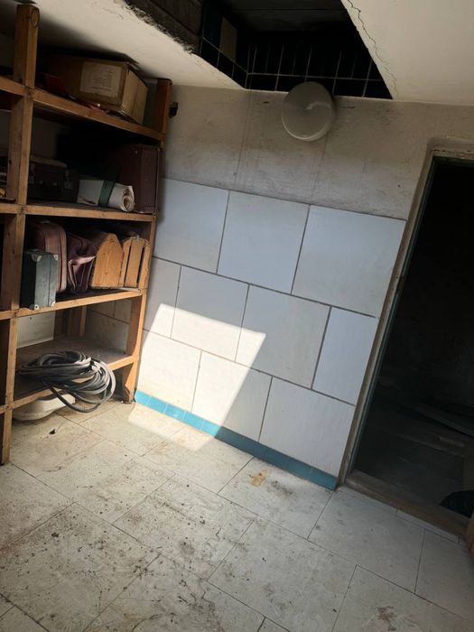 Продаю гараж (без торга)