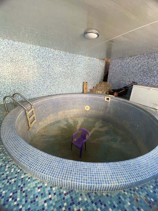 Продам  затишний будинок біля озера, Глеваха 30 км от Києва