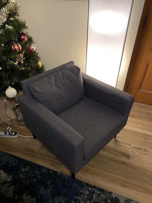 Poltrona Cinzenta - IKEA